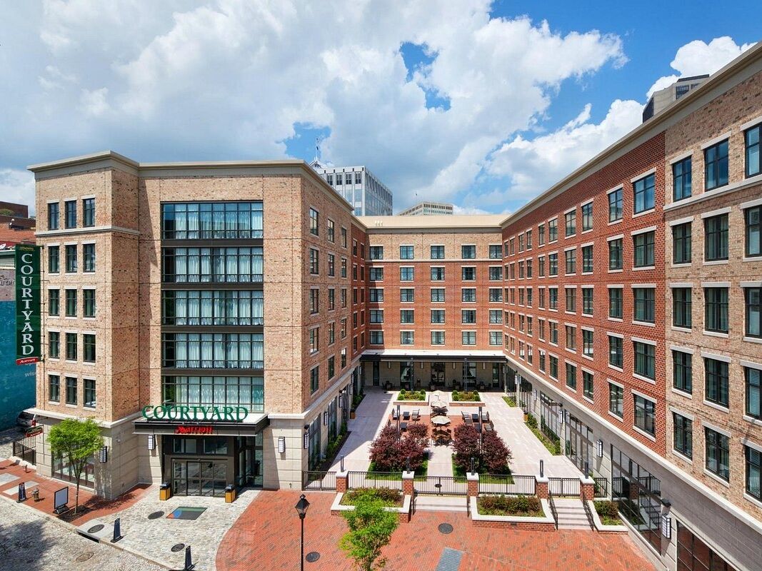 Picture of Courtyard by Marriott Richmond Downtown
