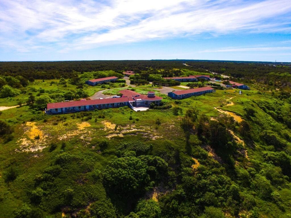 Picture of Dune Crest Hotel