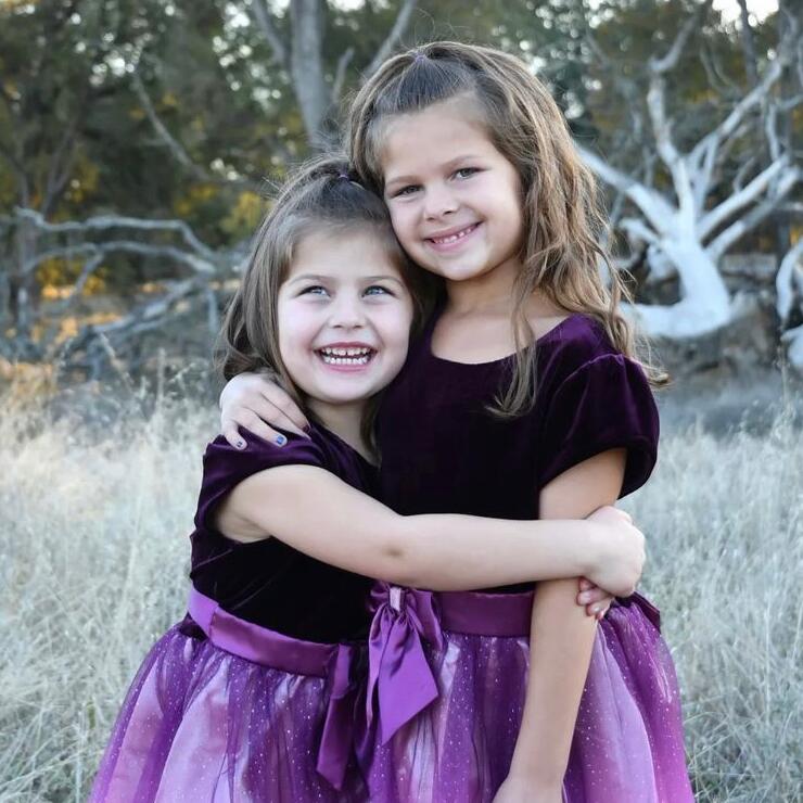 Natalie & Taylor Fair