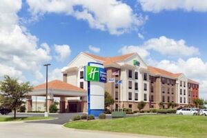 Picture of Holiday Inn Express & Suites Shawnee an IHG Hotel