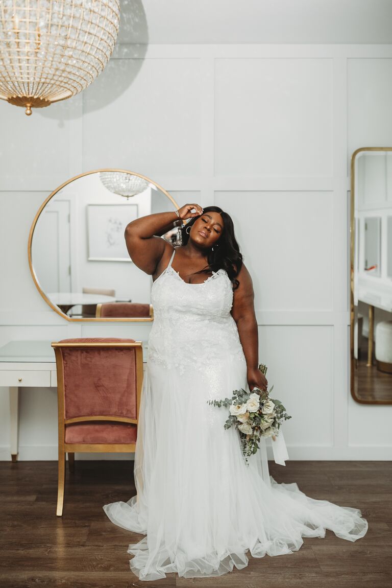 Shop New Vera Wang & David's Bridal Dress Collection