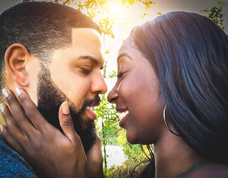 couple engagement shoot virtual