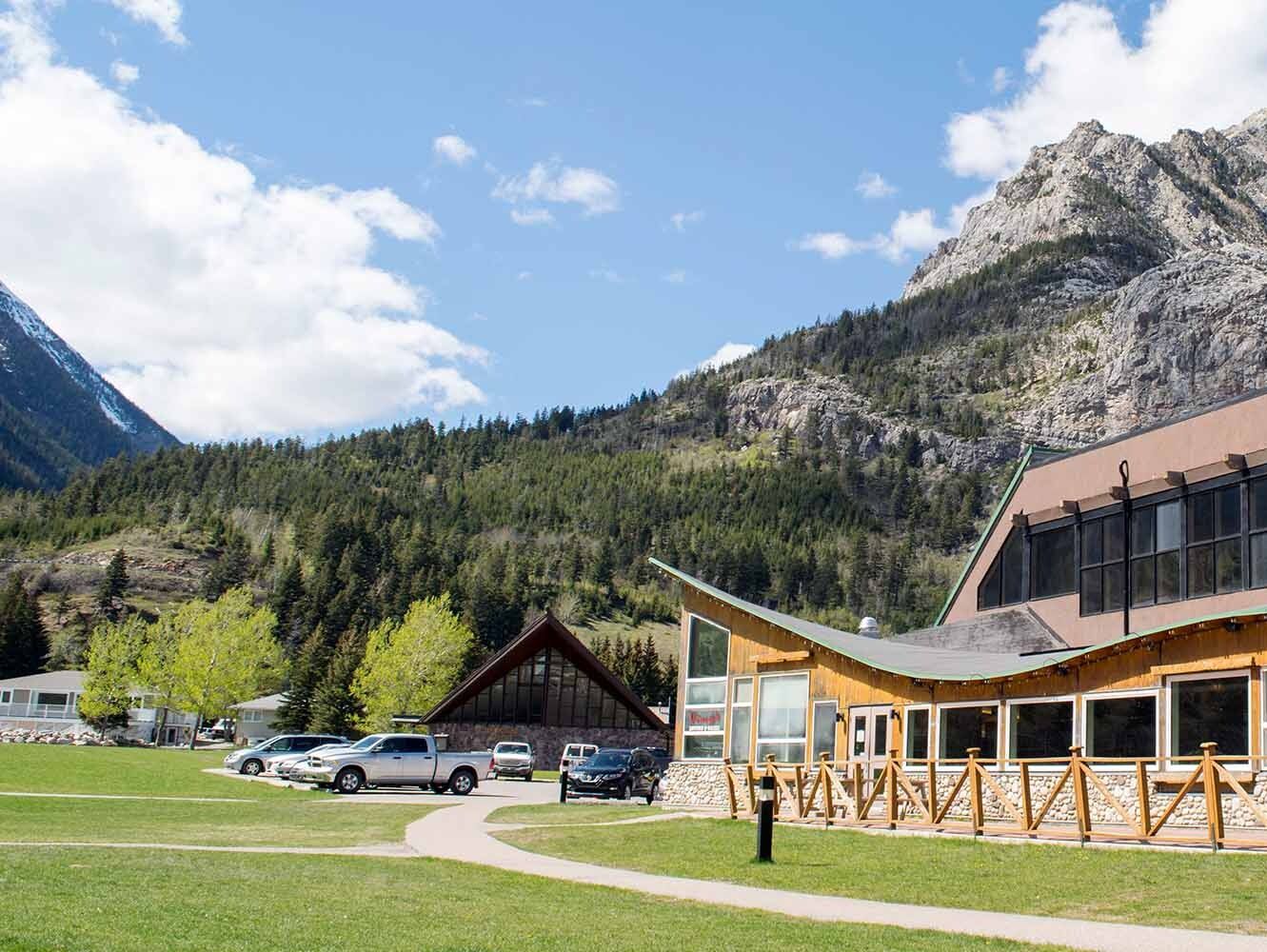 Picture of Waterton Lakes Lodge Resort