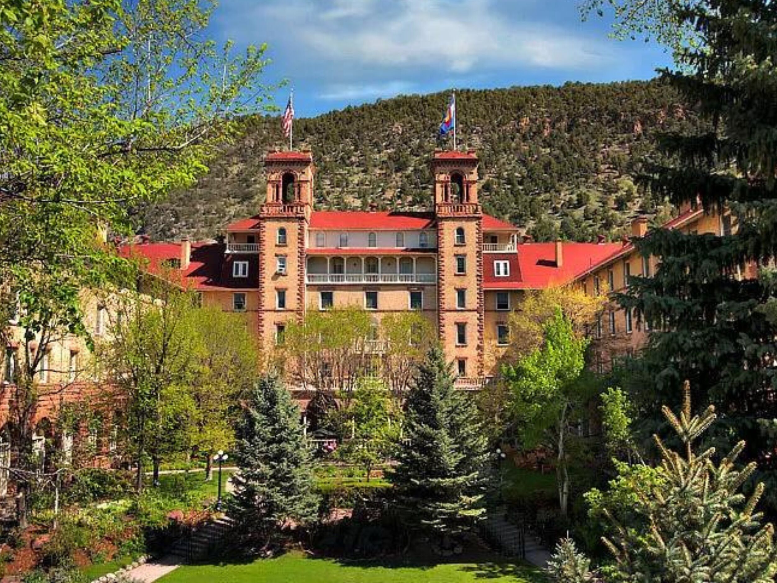 Picture of Hotel Colorado