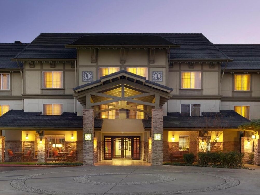 Picture of Larkspur Landing Sacramento