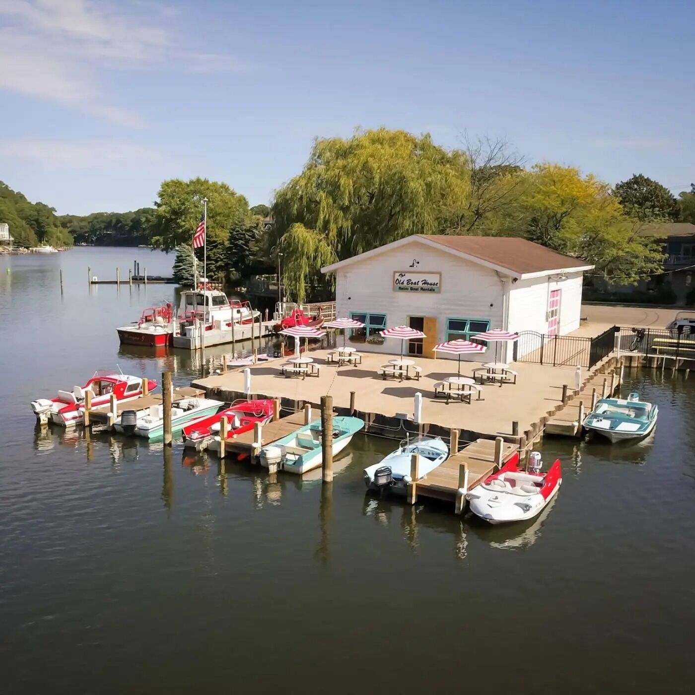 Picture of Retro Boat Rentals
