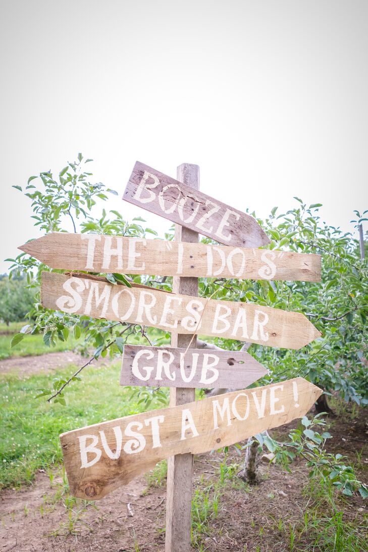Wooden Wedding Signs