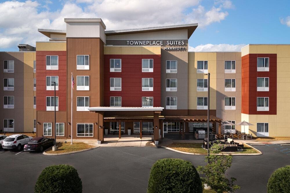 Picture of TownePlace Suites by Marriott Cleveland