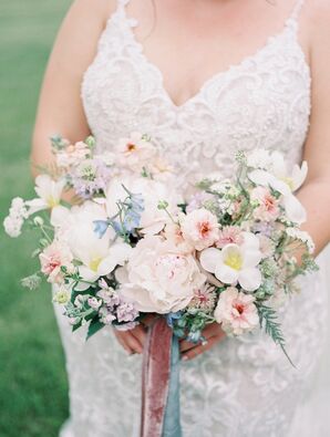 Pastel Bridal Bouquet at Cincinnati, Ohio, Wedding
