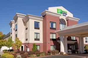 Picture of Holiday Inn Express Hotel & Suites Manchester Airport an IHG Hotel