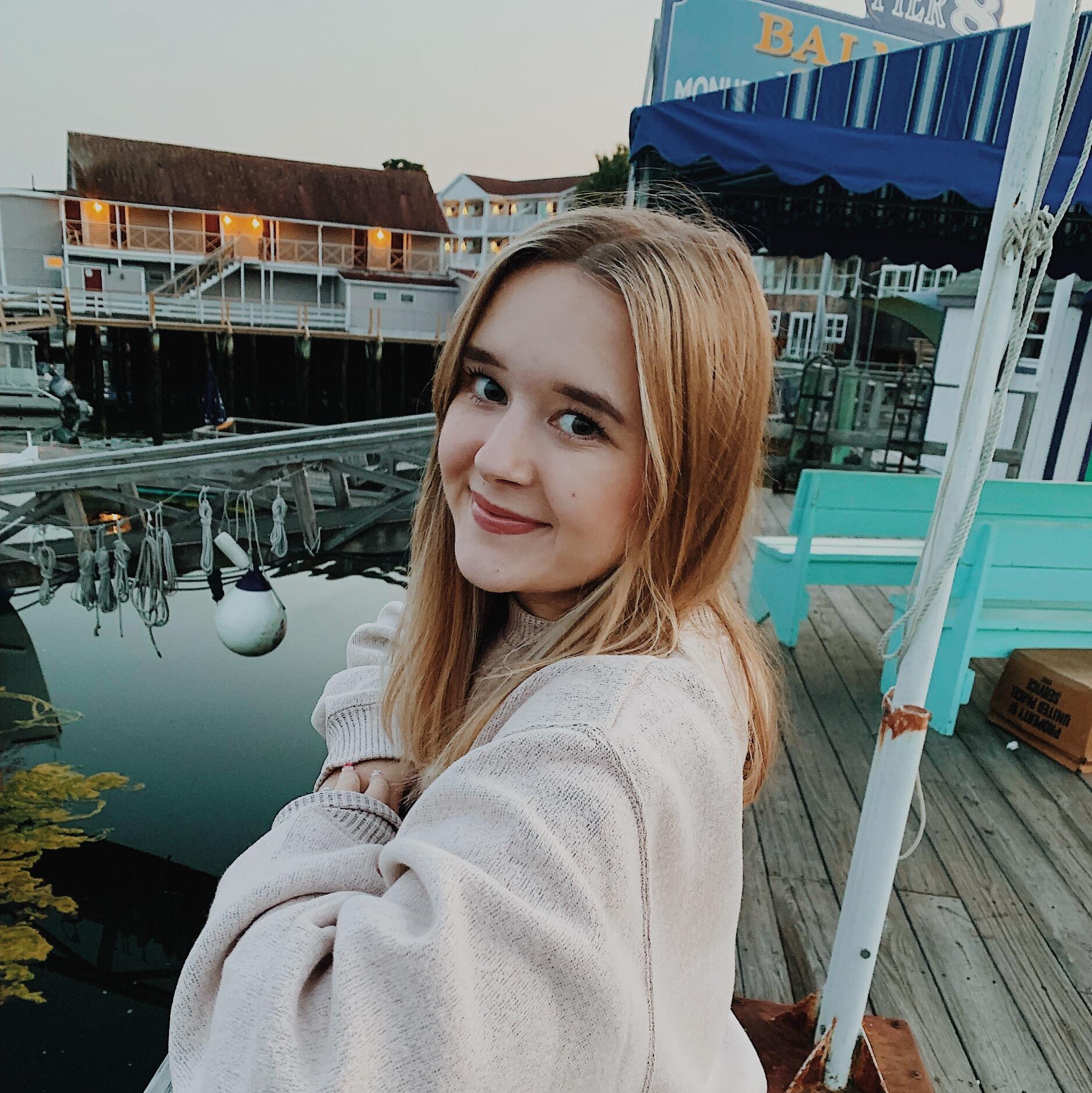 Lauren Stine