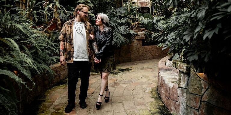 Lo & Cody Home Page Banner