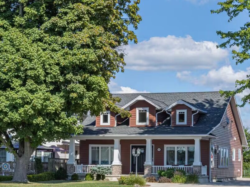 Picture of Airbnb: Beautiful Home on the St Clair River