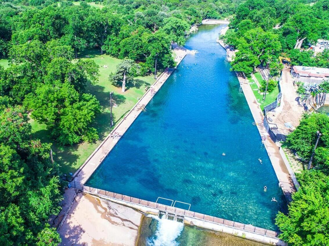 Picture of Barton Springs Municipal Pool