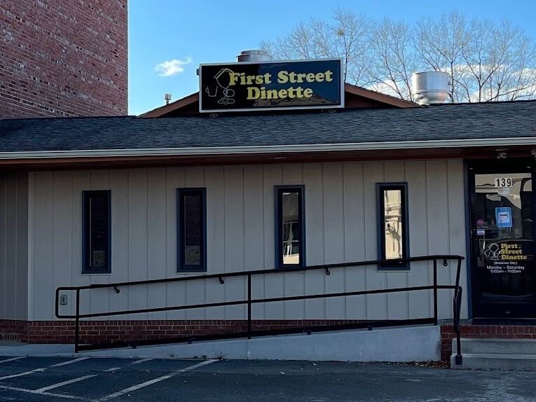 Picture of First Street Dinette