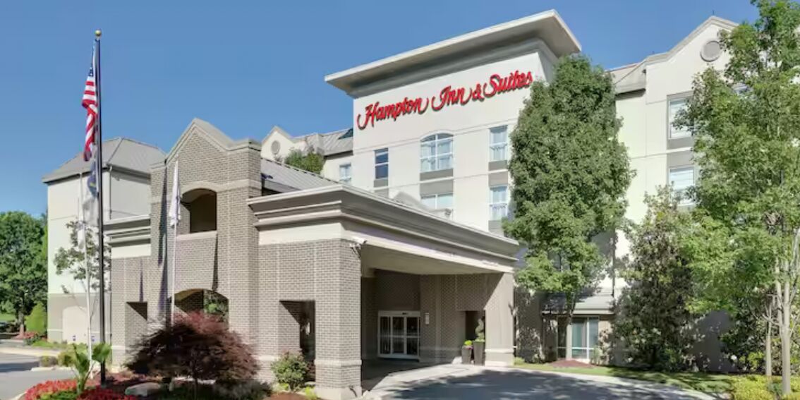 Picture of Hampton Inn & Suites