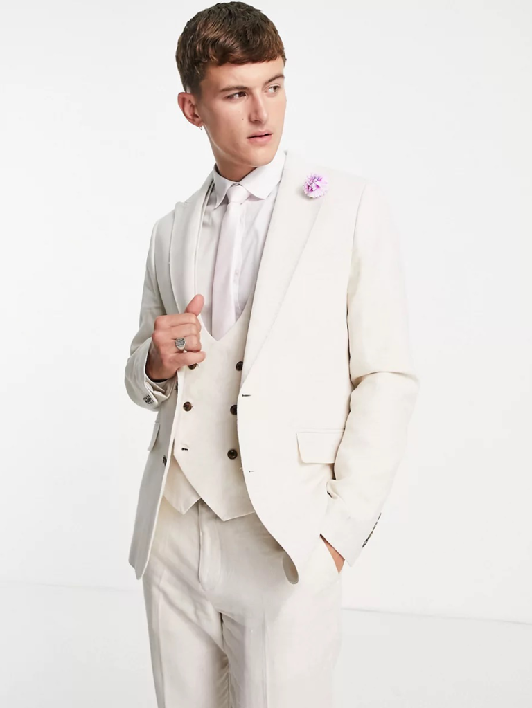 22 White Wedding Tuxedos That Are Undeniably Cool