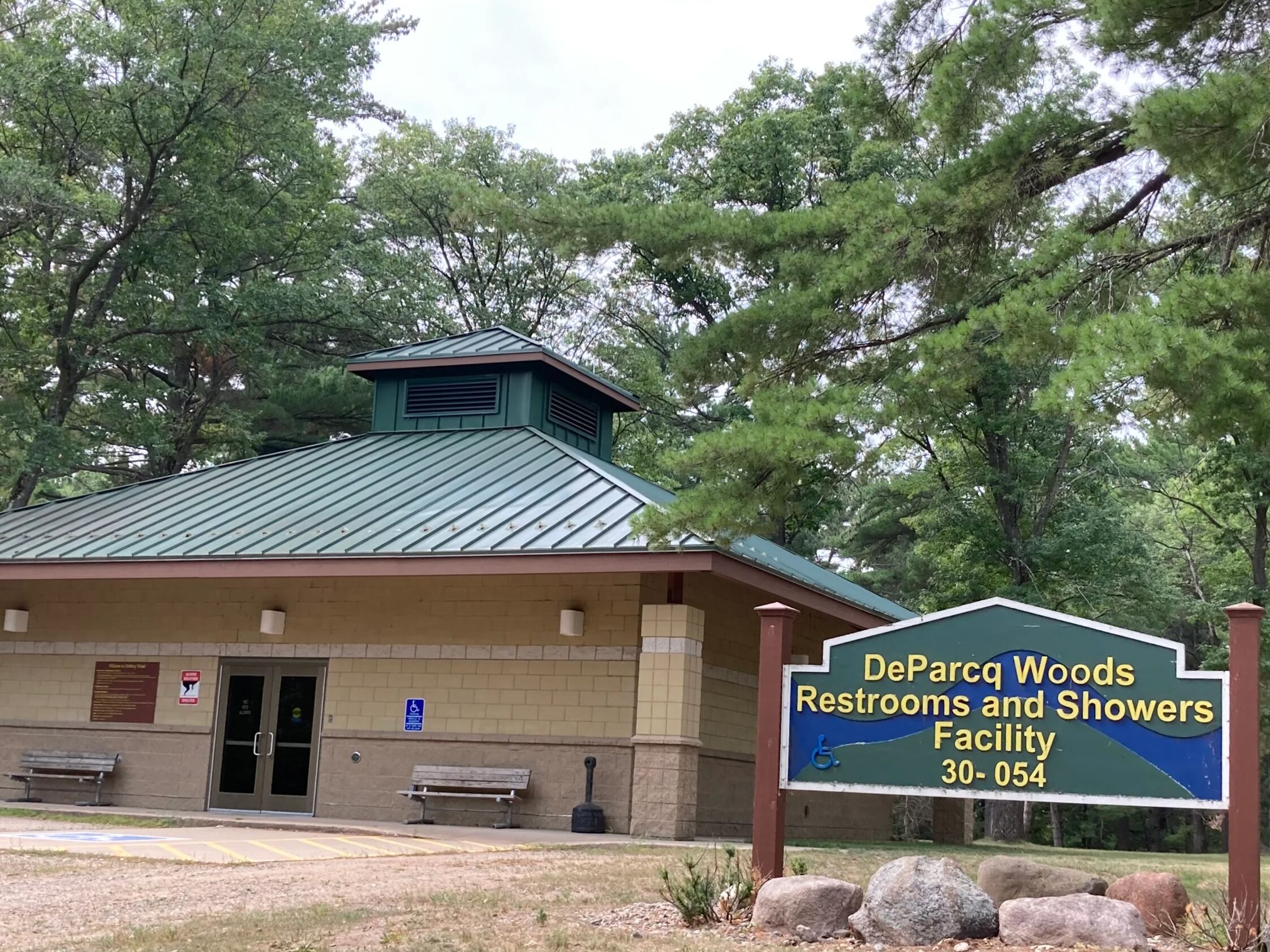Picture of Deparcq Woods Campground