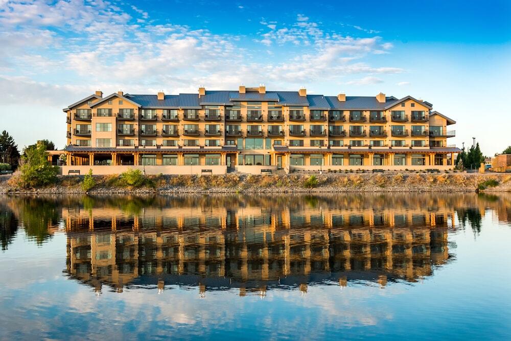 Picture of The Lodge at Columbia Point
