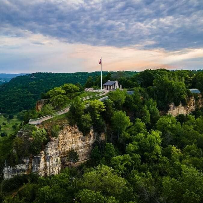 Picture of Grandad Bluff Park