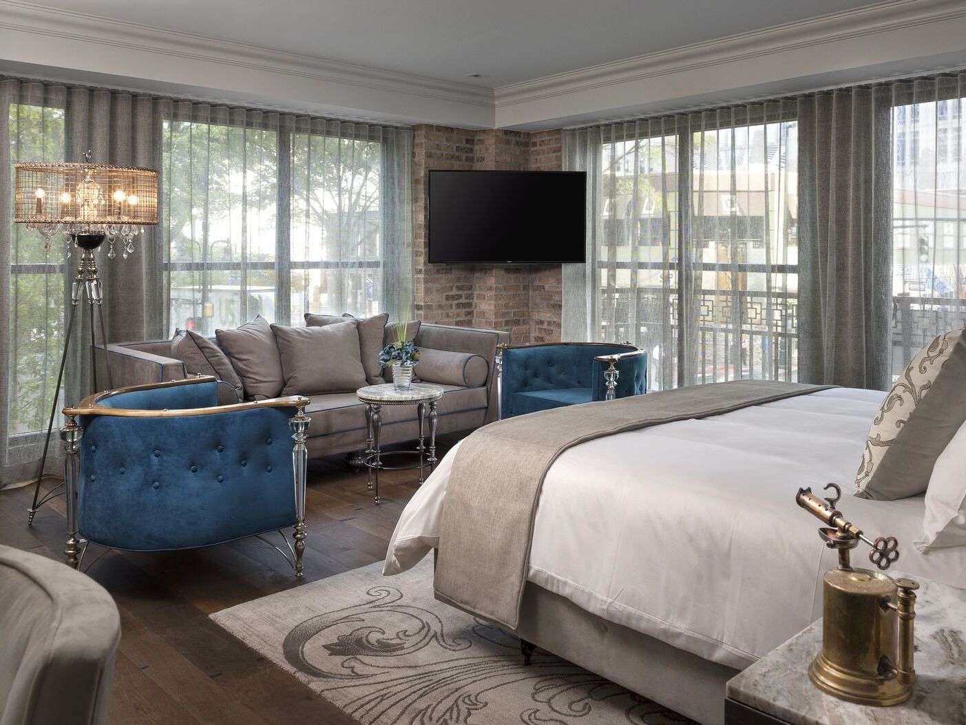 Picture of The Ivey's Hotel