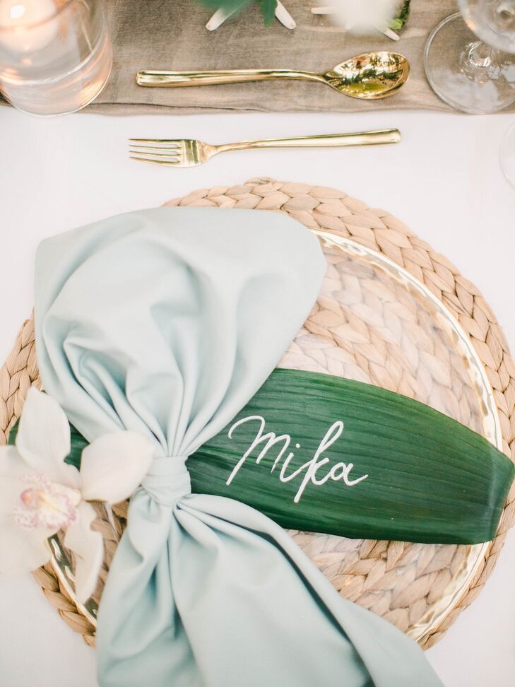 Tropical Place Setting with Banana Leaf Place Card