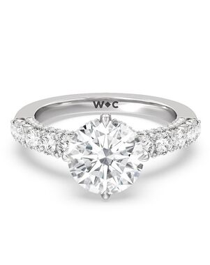 With Clarity Emerald, Round, Oval Cut Engagement Ring