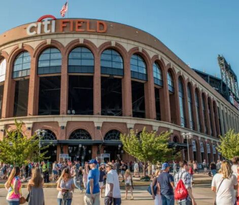 Picture of NY Mets Baseball Game