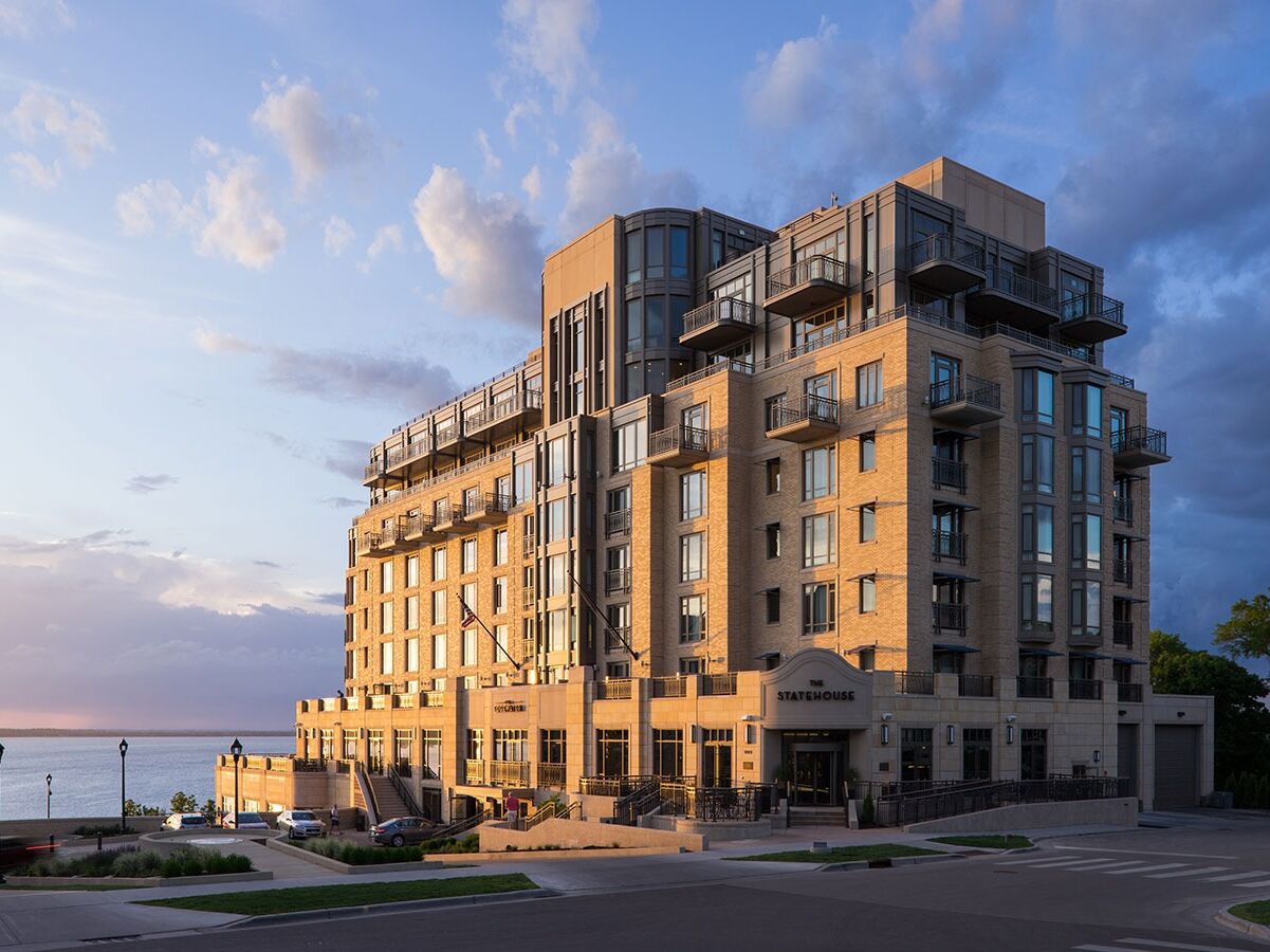 Picture of The Edgewater Hotel