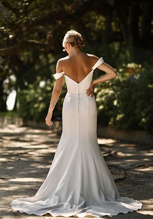 Essense of Australia D3864 Column Wedding Dress - 5