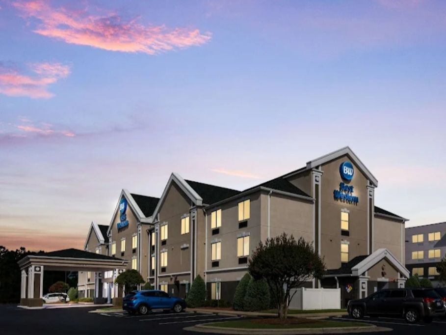Picture of Best Western Smithfield Inn