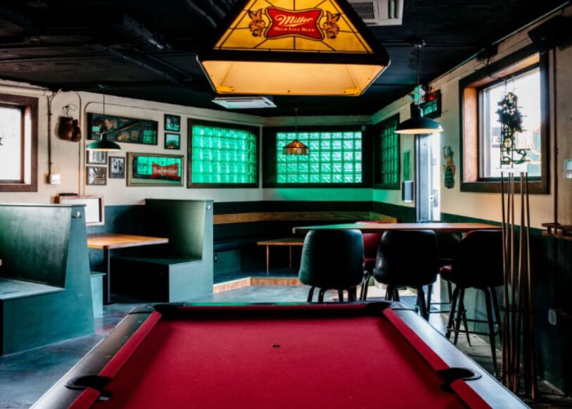 Picture of Lucky's