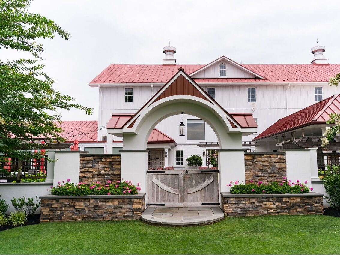 Picture of Normandy Farm Hotel & Conference Center