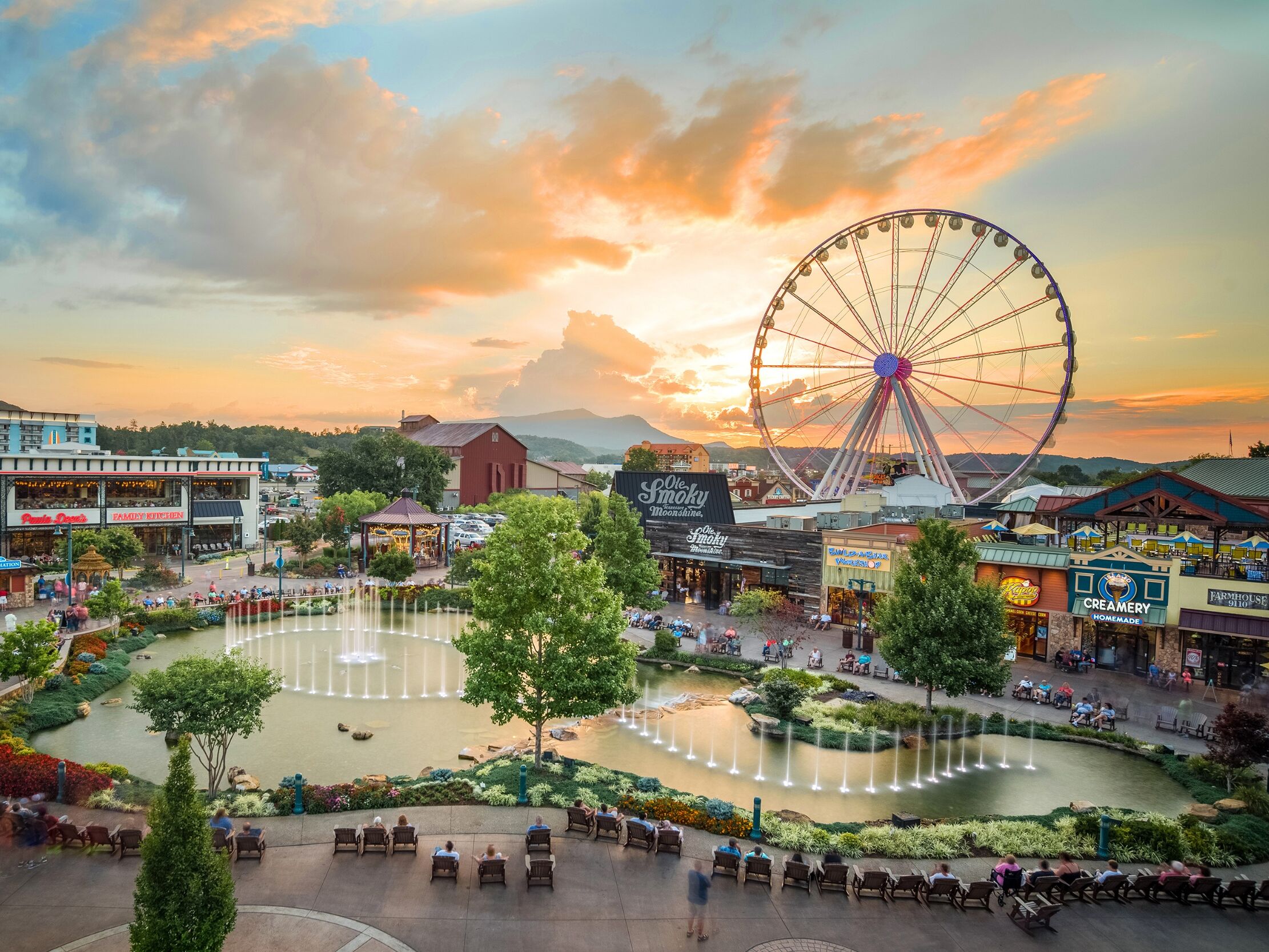Picture of The Island, Pigeon Forge TN