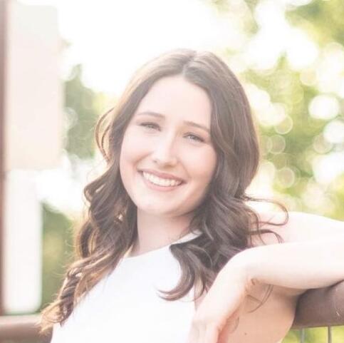 Linzee Degraff