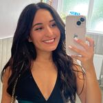 Nicole Holland