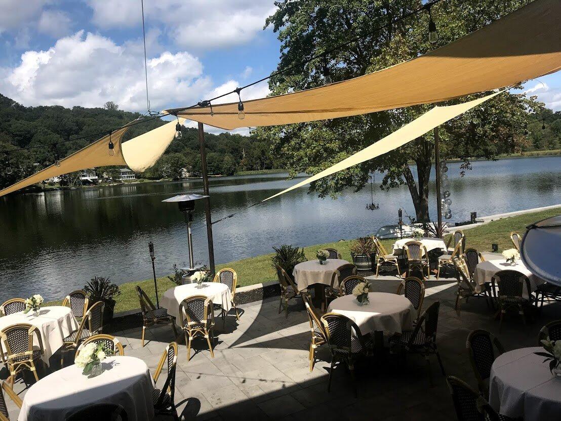 Picture of Andre's Lakeside Dining