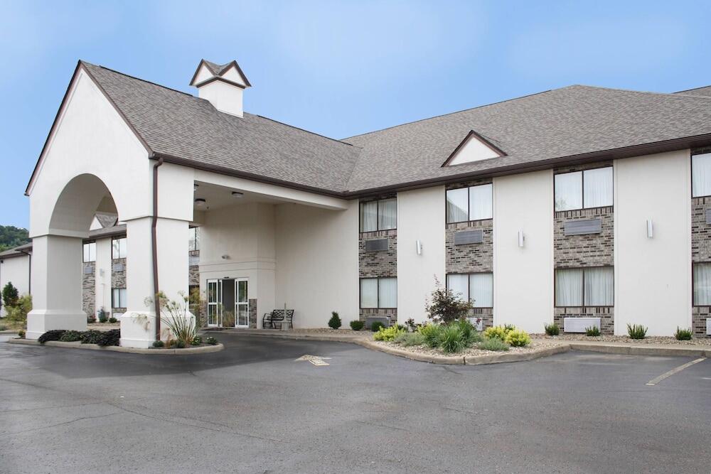 Picture of Schoenbrunn Inn