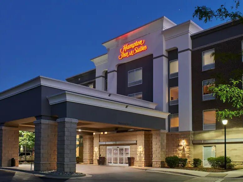 Picture of Hampton Inns & Suites, Holly Springs 