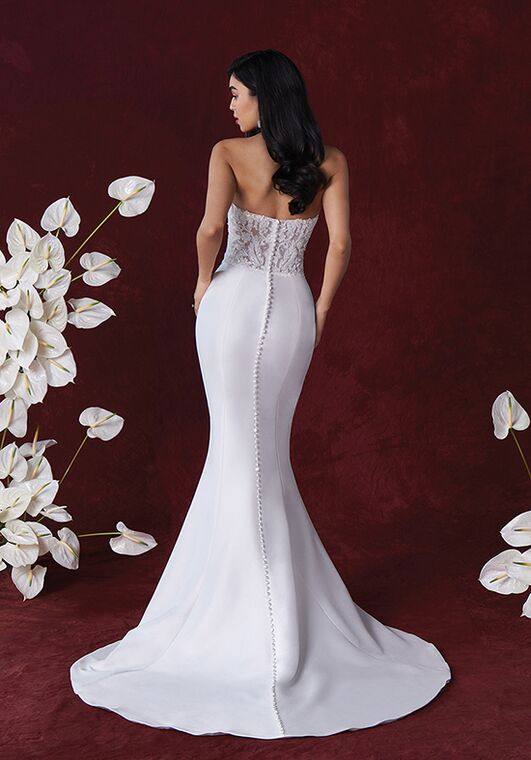 Justin Alexander Hilton Fit-and-Flare Wedding Dress - 5