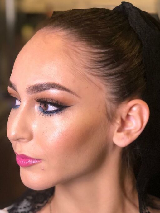 Vegas bride with her makeup done by Ava Tula. 
