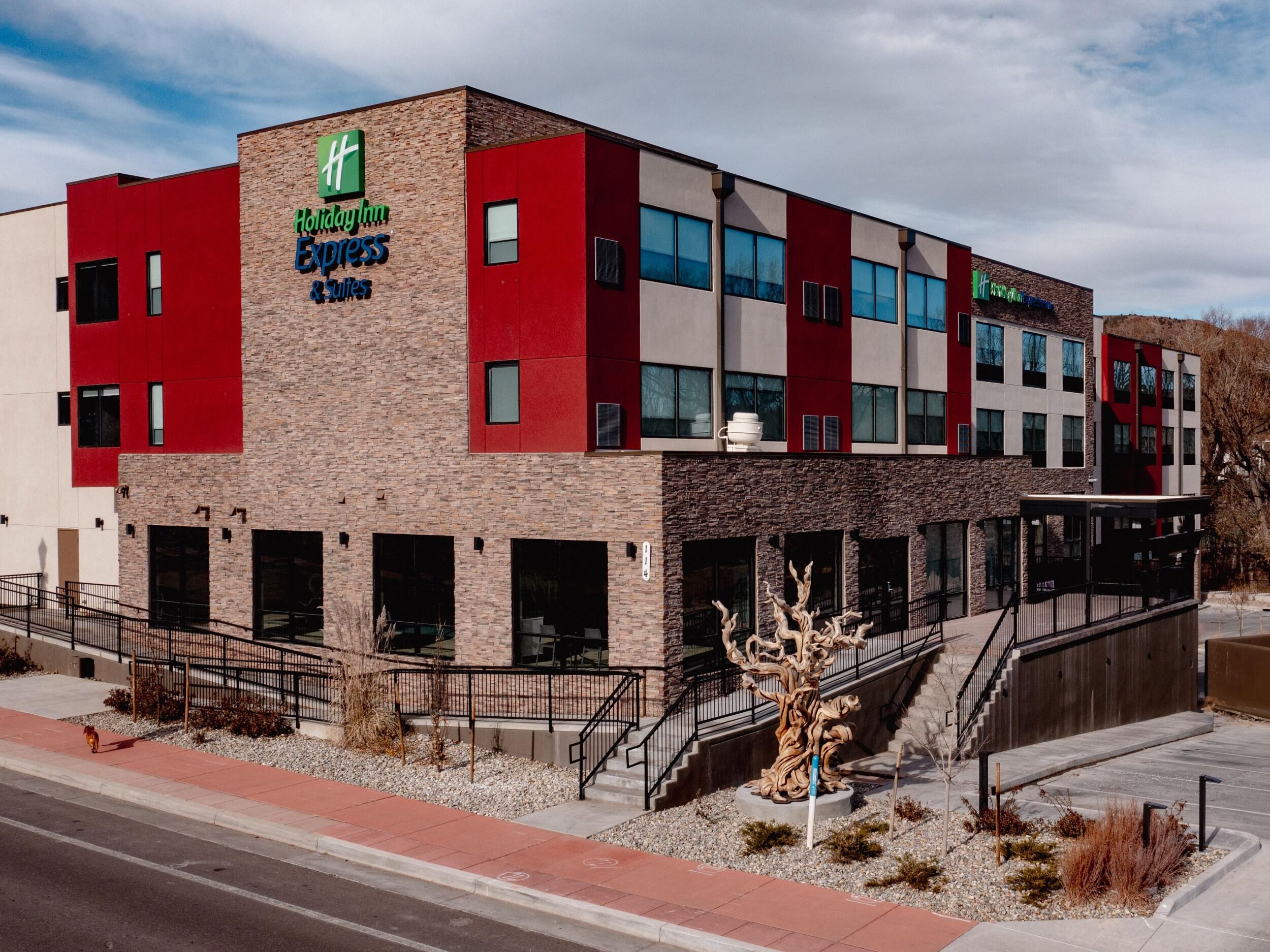 Picture of Holiday Inn Express & Suites - Manitou Springs, an IHG Hotel
