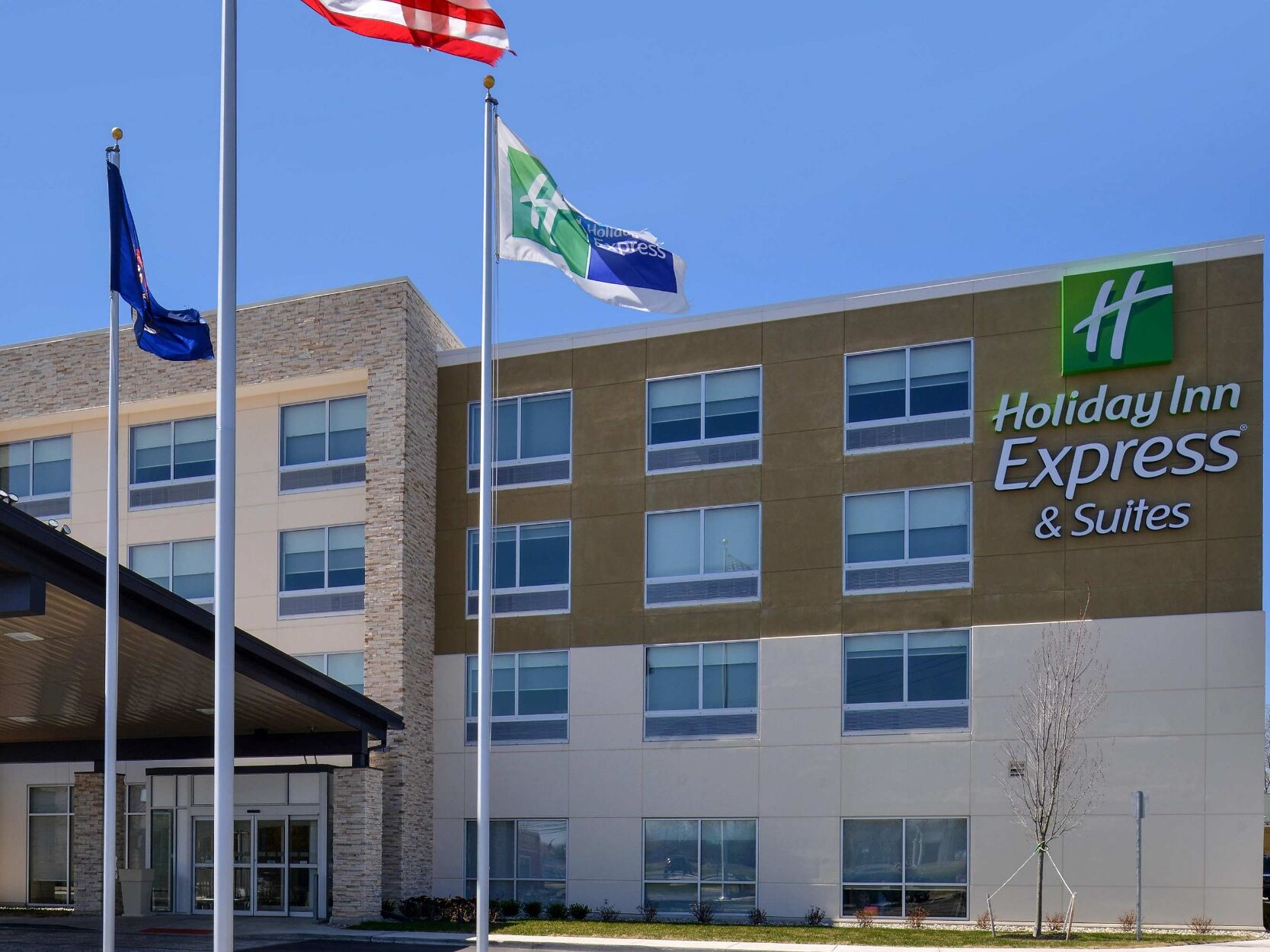 Picture of Holiday Inn Express & Suites Farmington Hills - Detroit, an IHG Hotel