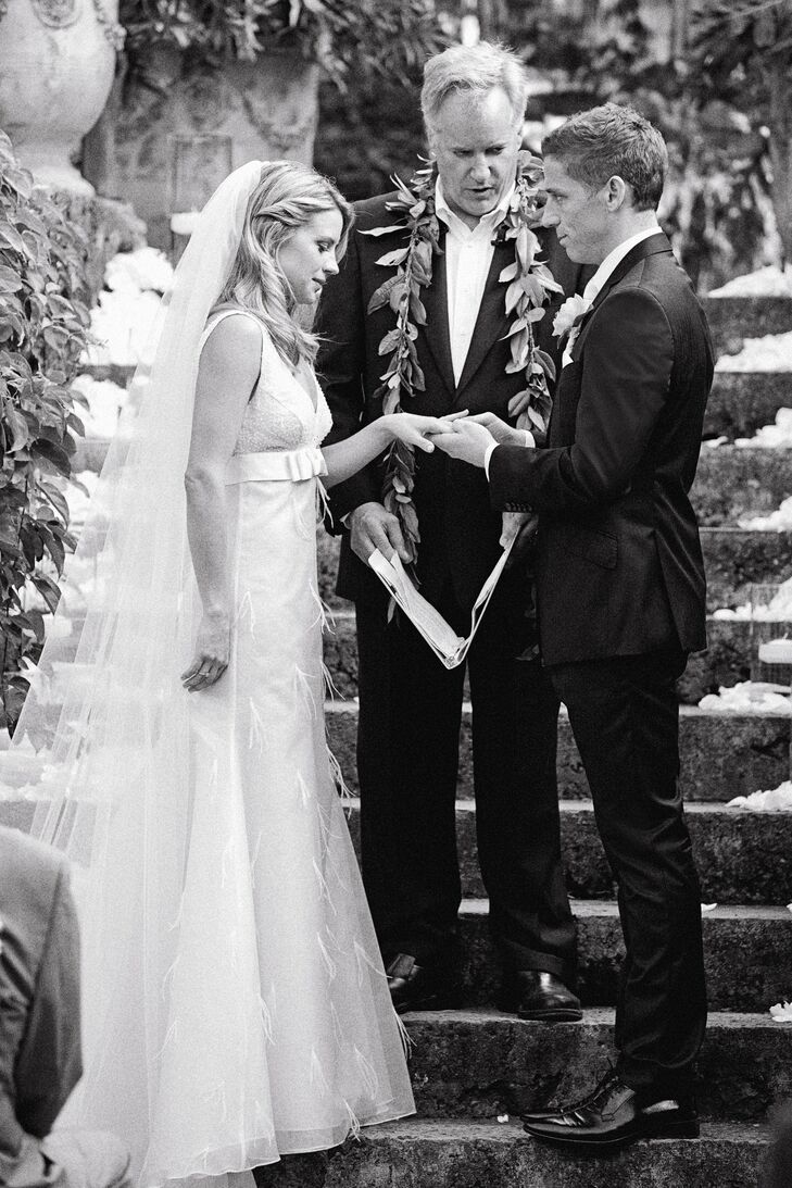 A personal friend of the bride and groom officiated the ceremony.