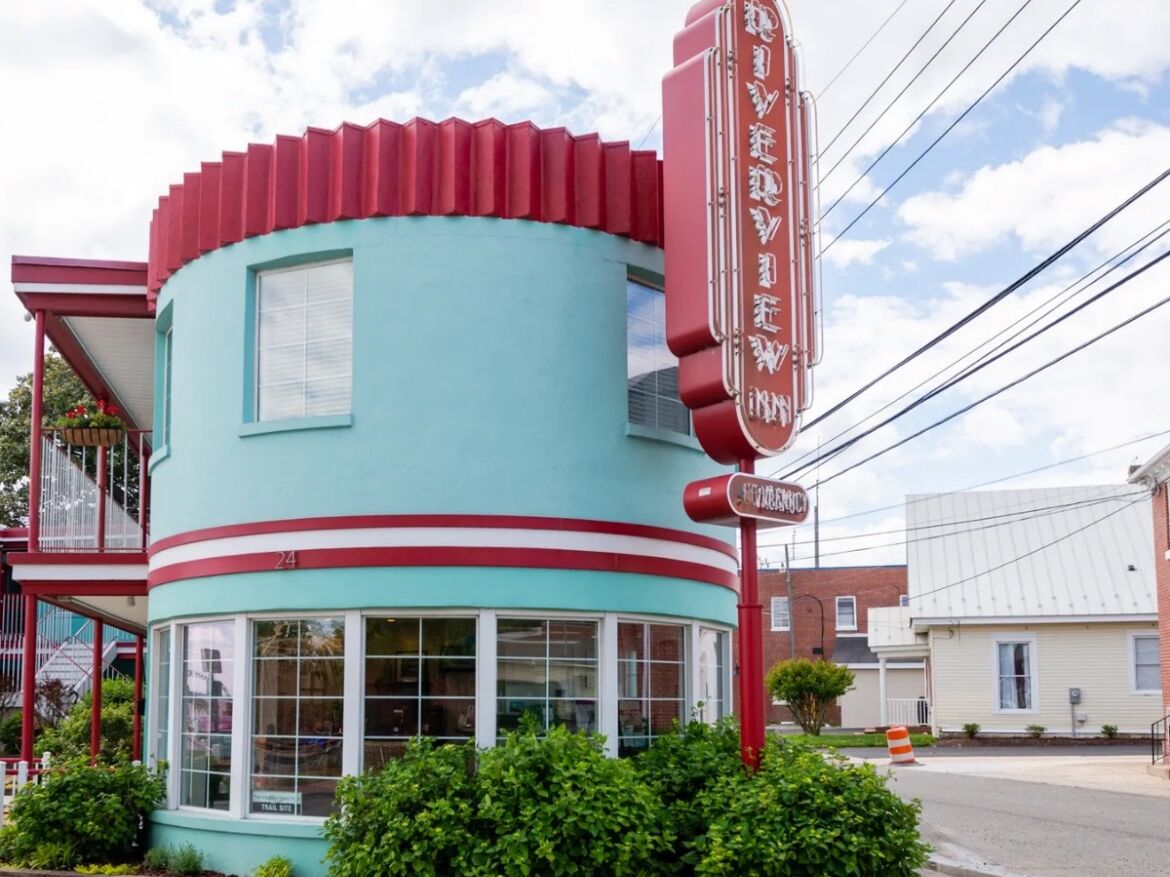 Picture of Riverview Inn