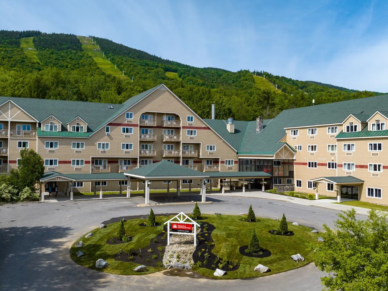 Picture of Grand Summit Hotel