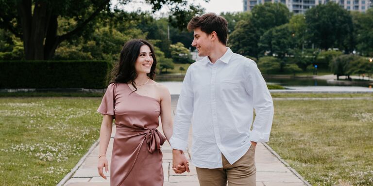 Eva & Max Home Page Banner