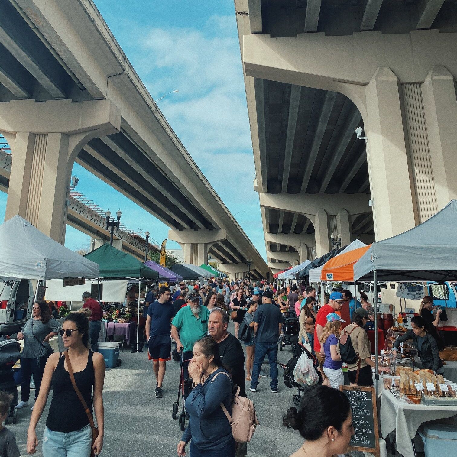 Picture of Riverside Arts Market