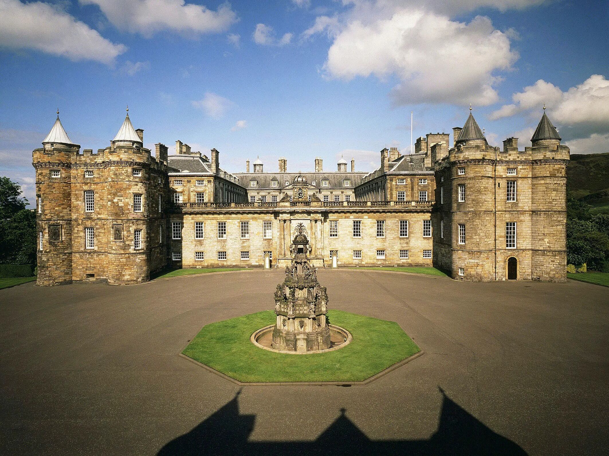 Picture of Palace of Holyroodhouse