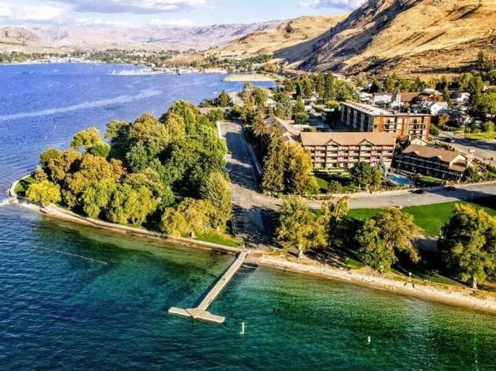 Picture of Lakeside Lodge & Suites